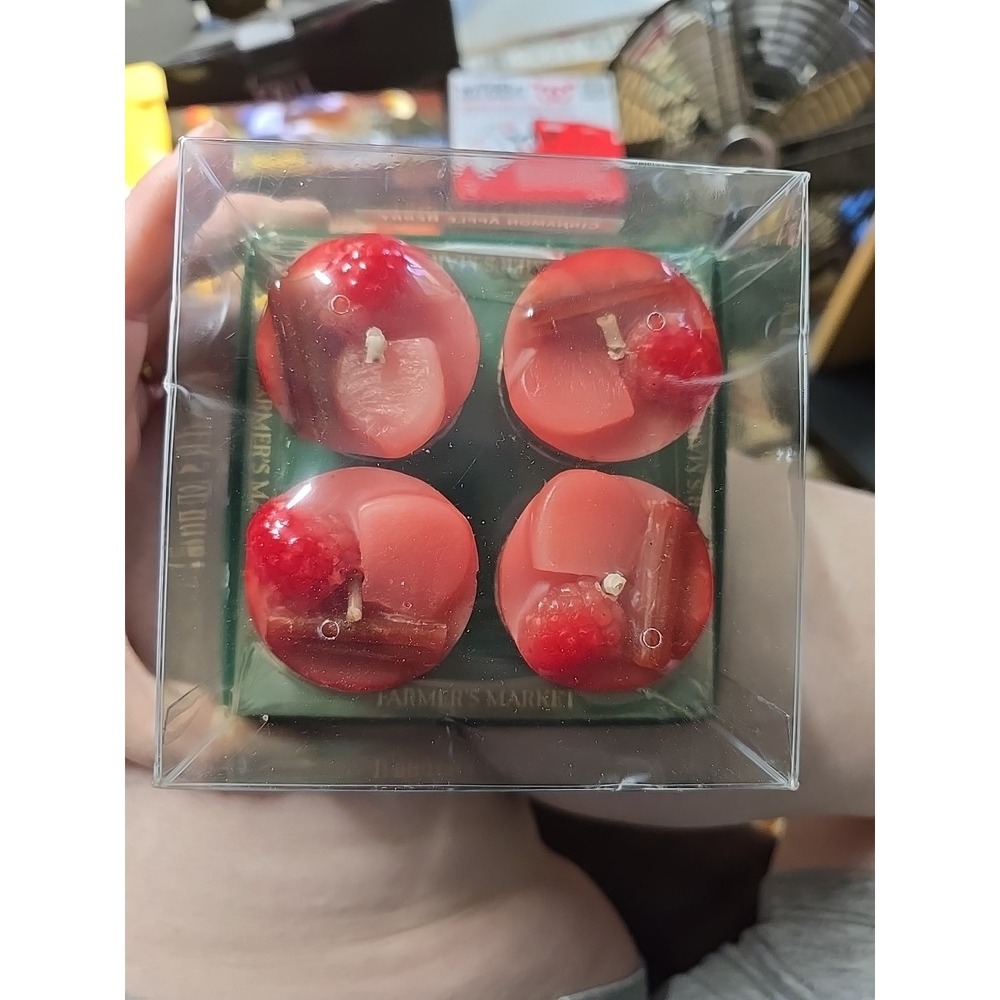 Yankee Candle 4ct Samplers Votive Candles Cinnamon Apple Berry New Sealed